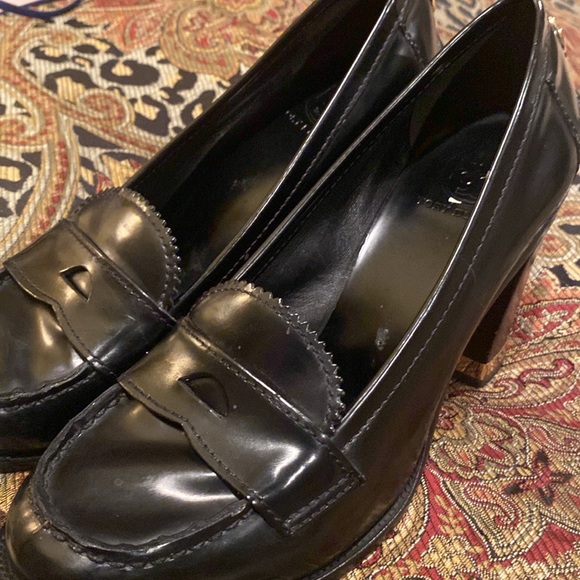 Tory Burch Loafers woman’s court shoe - Picture 2 of 8